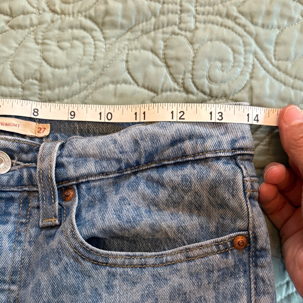 Levi’s Wedgie Straight Leopard Print Blue Jeans Size 27 EUC Button Fly High Rise - Picture 8 of 13